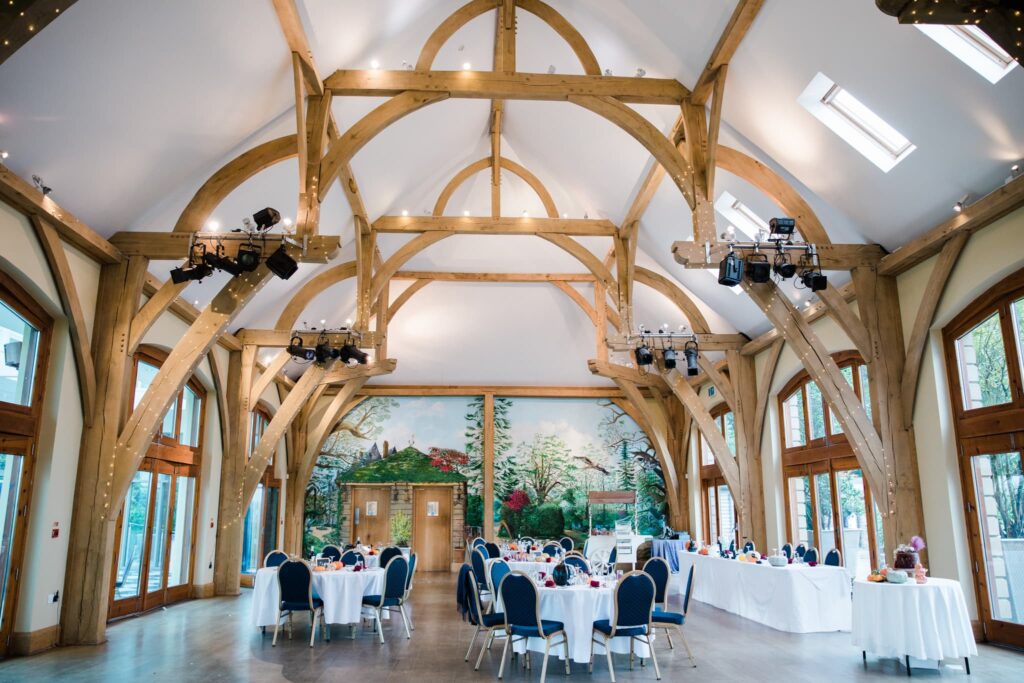 Rhosygilwen oak hall, Neuadd Y Dderwen, wedding venue, Rhosygilwen reception room, 